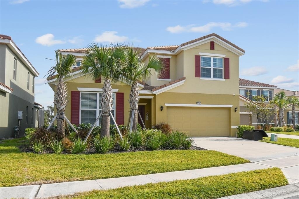 7704 Oakmoss Loop - Photo 1