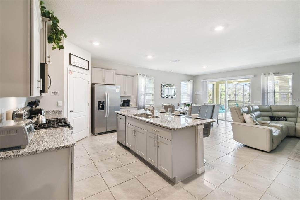 7704 Oakmoss Loop - Photo 43