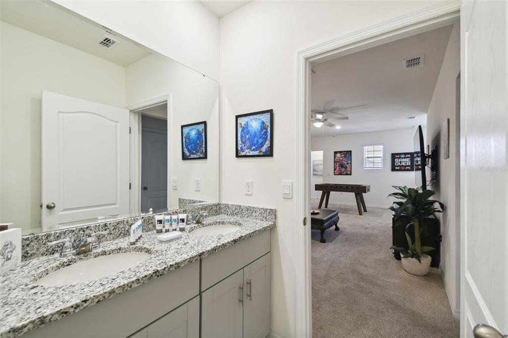 7704 Oakmoss Loop - Photo 25