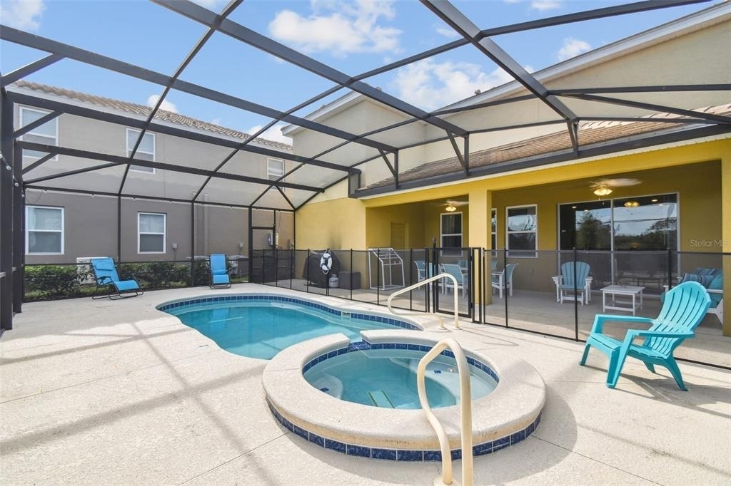 7704 Oakmoss Loop - Photo 70