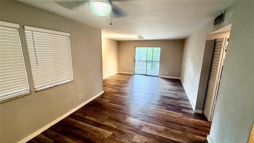 6519 W Newberry Road - Photo 8