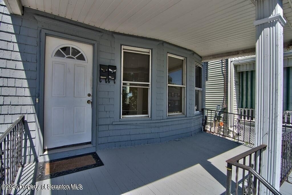 1515 Pine Street - Photo 8
