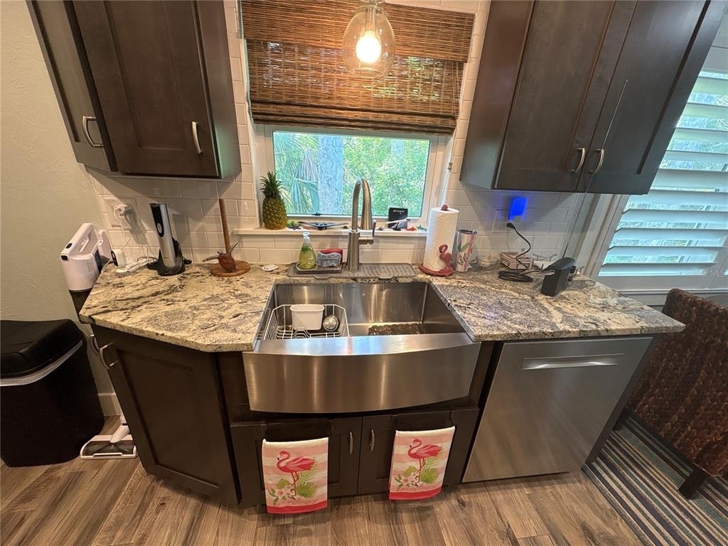 1517 S Central Avenue - Photo 6