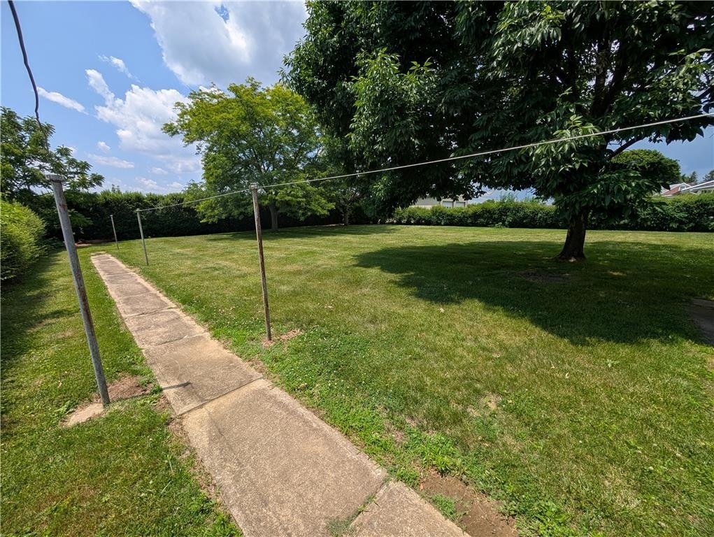 230 Diamond Street - Photo 29