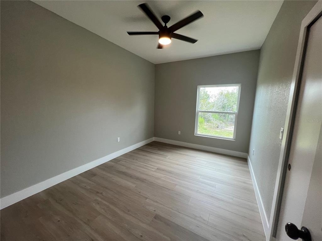 12130 Henley Avenue - Photo 3