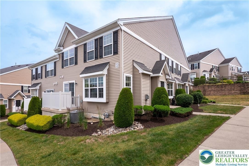 4165 Bunker Hill Drive - Photo 1