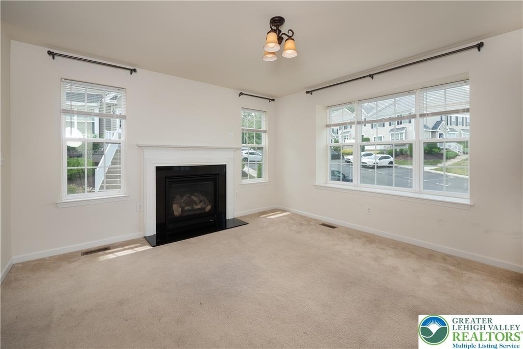 4165 Bunker Hill Drive - Photo 5