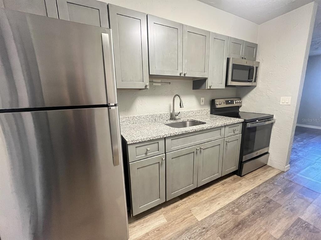 2519 9th Avenue W - Photo 5