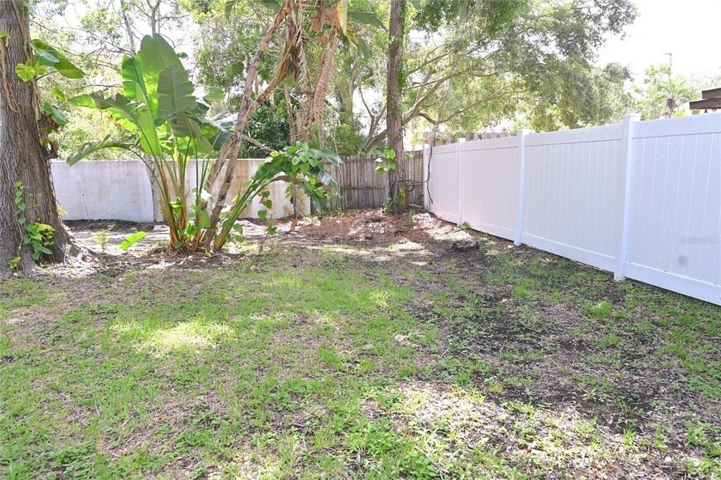 1976 Debbie Street - Photo 2
