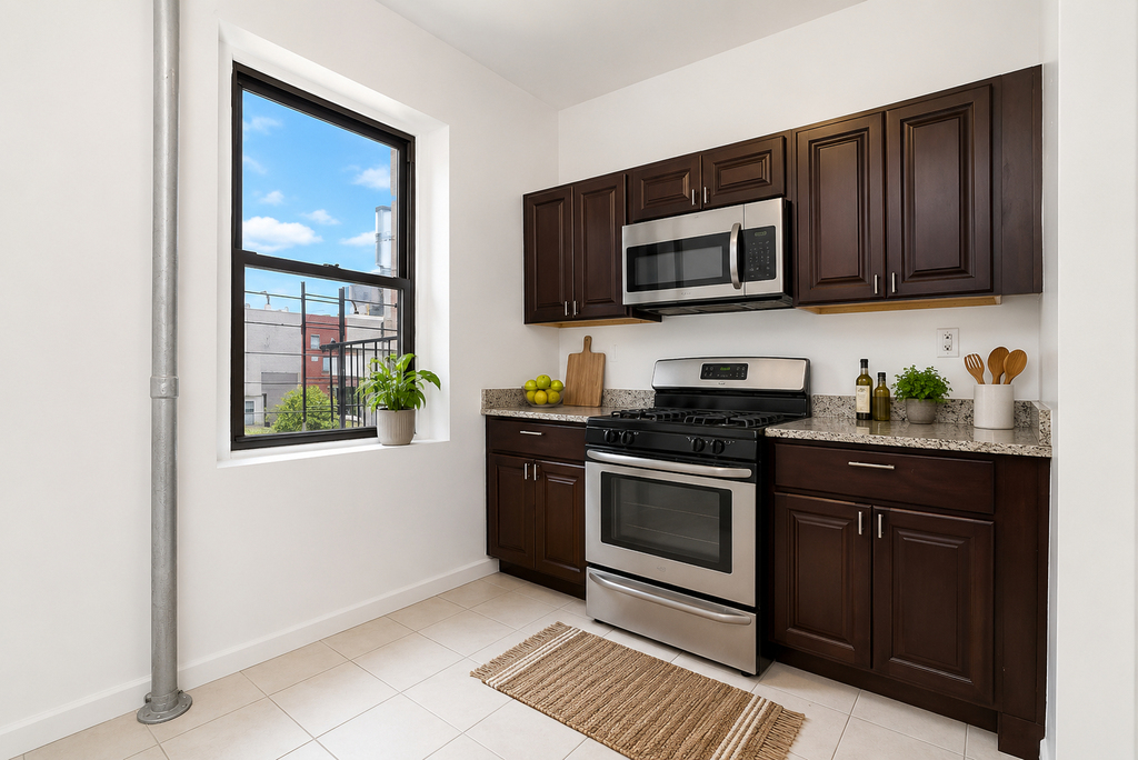 4848 Broadway - Photo 4