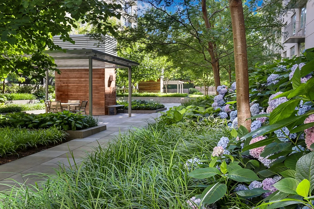 1277 East 14th Street - Photo 11