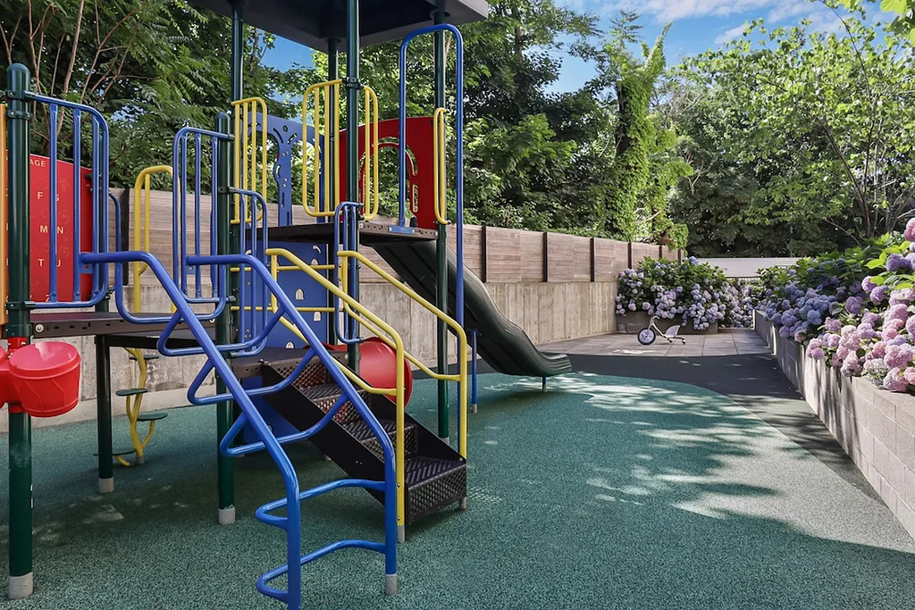 1277 East 14th Street - Photo 16