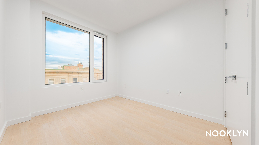 1499 Bedford Ave  - Photo 2