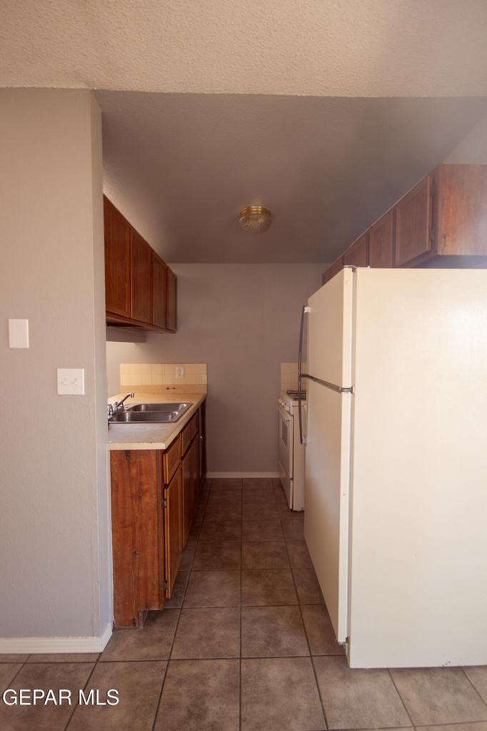 8153 Saint Andrew Lane - Photo 9