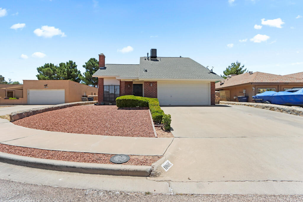 1861 Sonoma Place - Photo 0