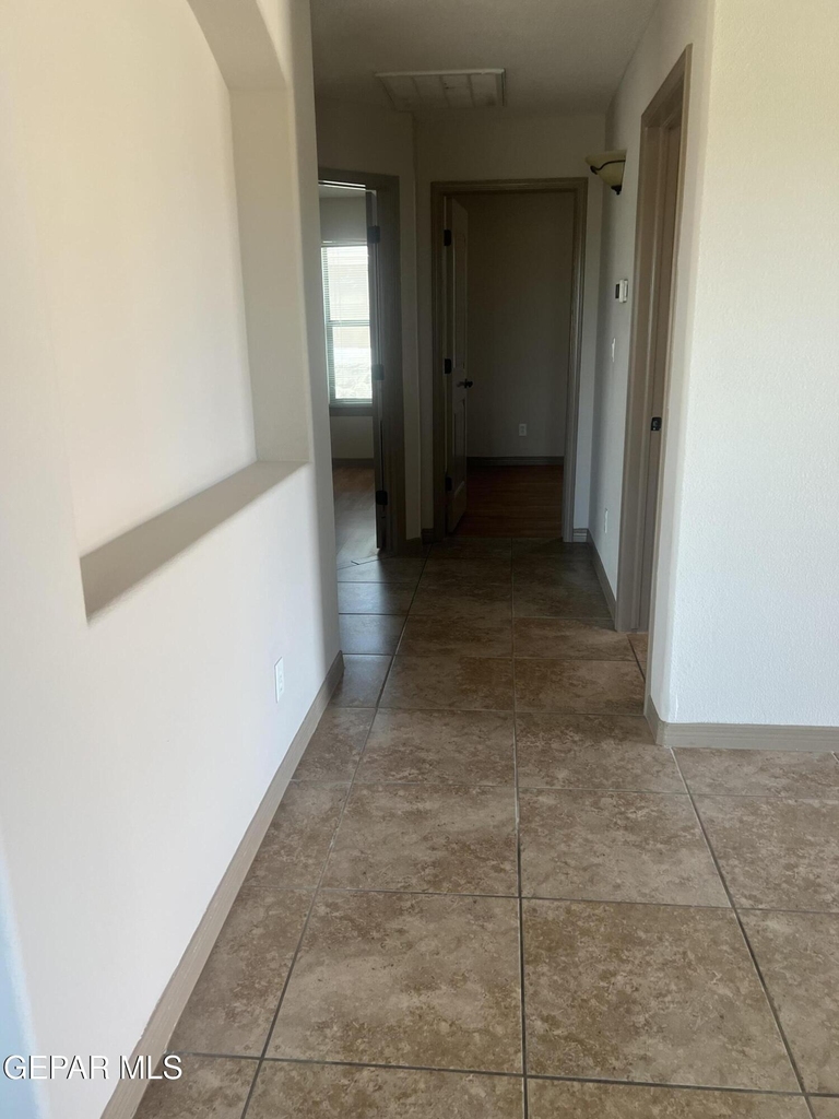14236 Poets Rock Lane - Photo 8