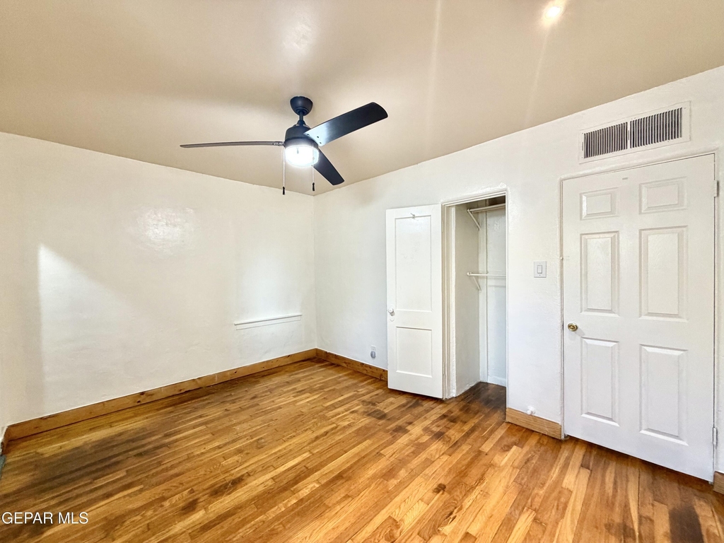 7404 Franklin Drive - Photo 10