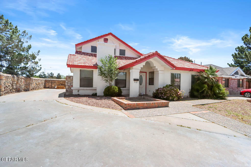1478 Gene Torres Drive - Photo 2