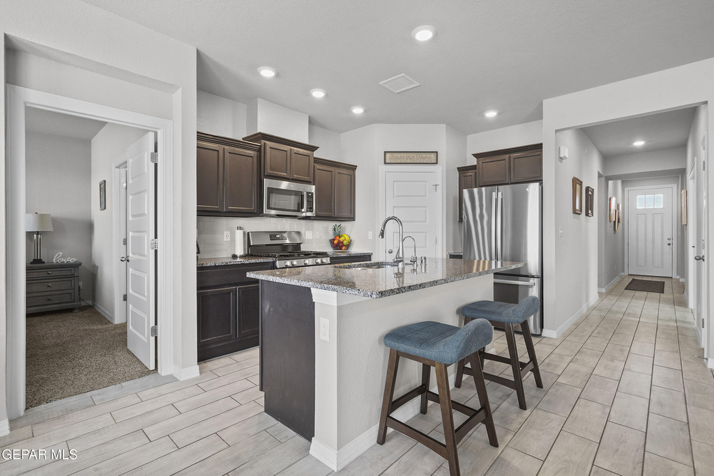 6170 Hidden Passage Avenue - Photo 7