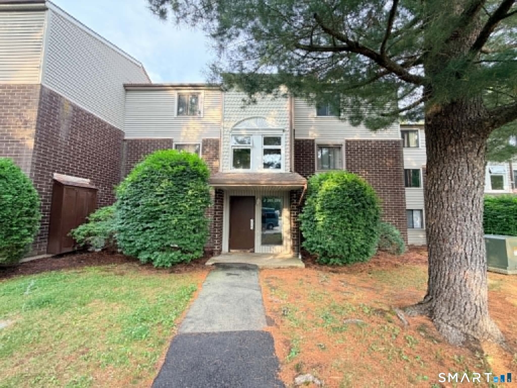 7 Padanaram Road - Photo 18