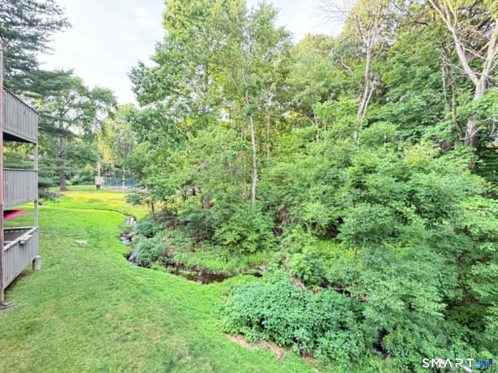 7 Padanaram Road - Photo 12