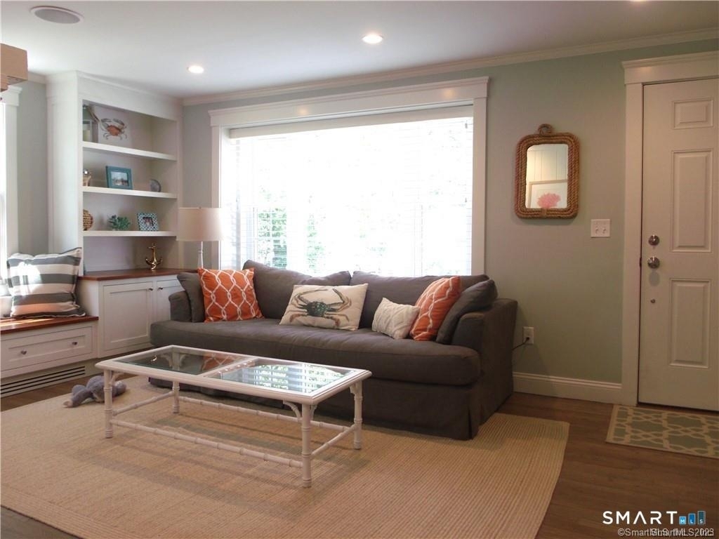 8 Lawson Drive - Photo 2