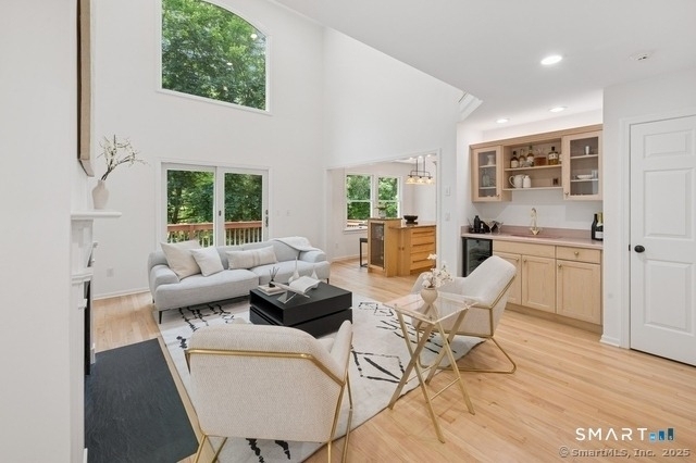 88 Edward Place - Photo 12