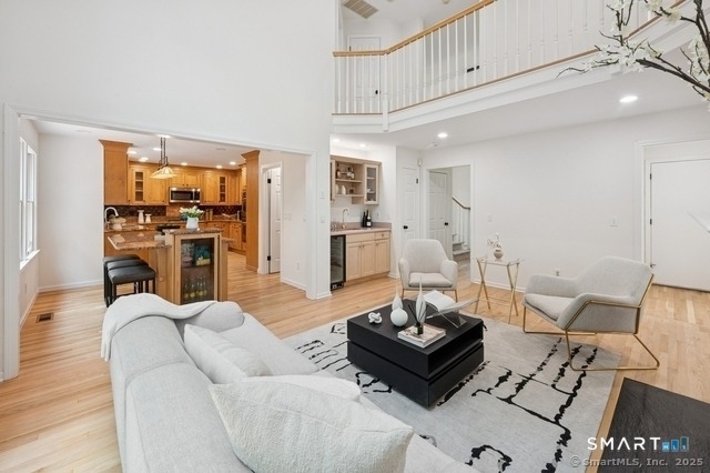 88 Edward Place - Photo 8