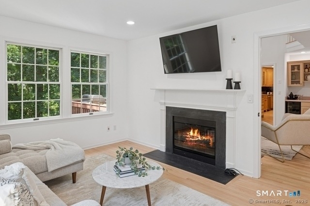 88 Edward Place - Photo 13