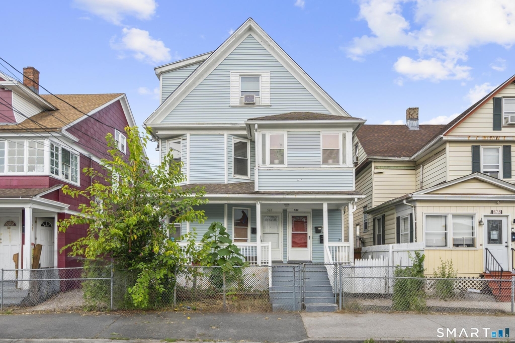 565 Carroll Avenue - Photo 0