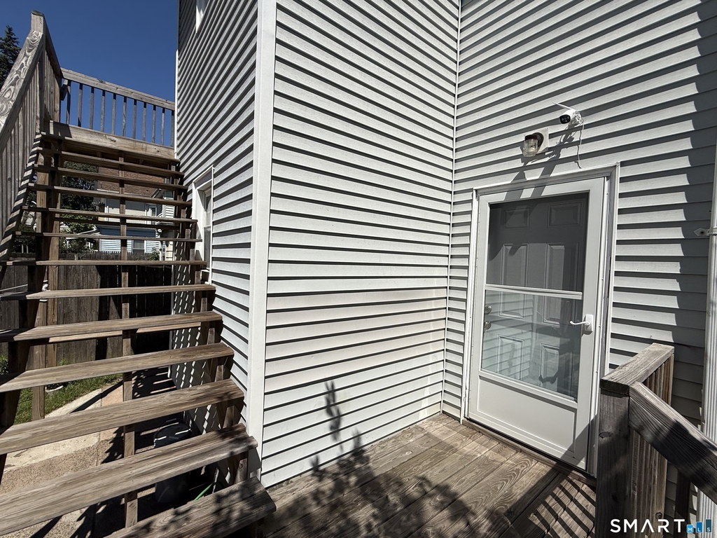 156 Wolcott Street - Photo 13