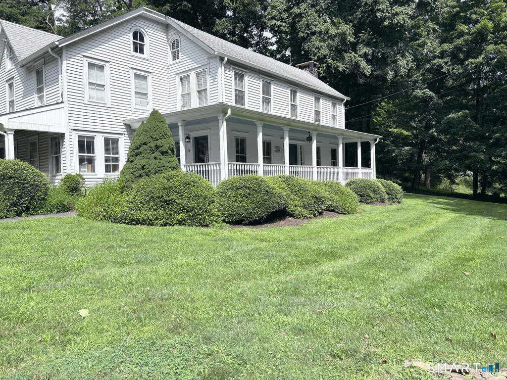 503 Danbury Road - Photo 0