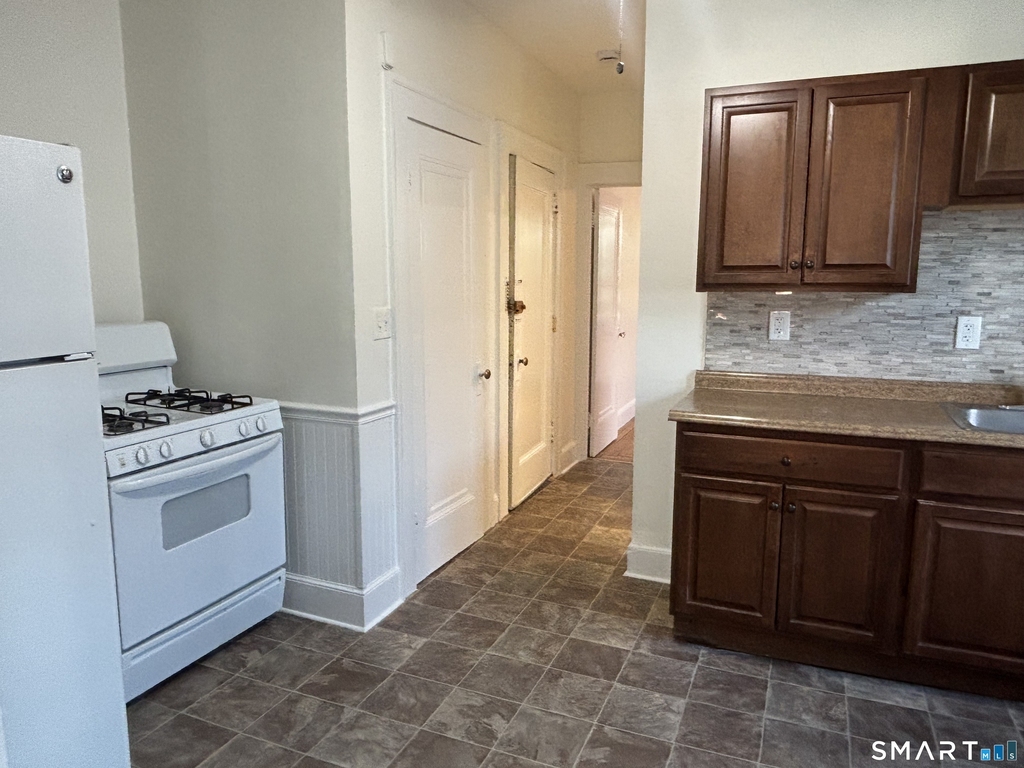 92 Anthony Street - Photo 10