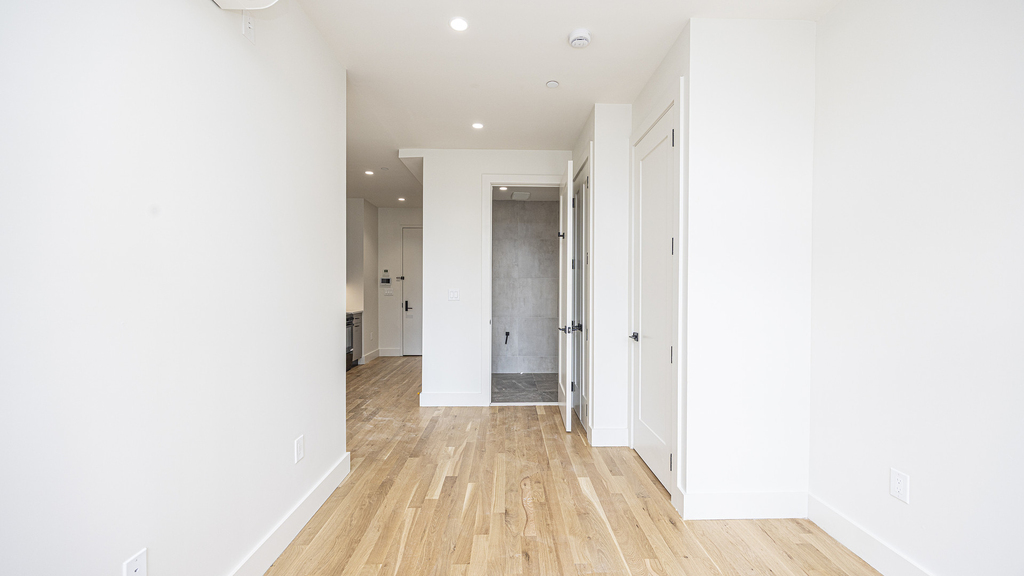 899 Fulton St - Photo 11