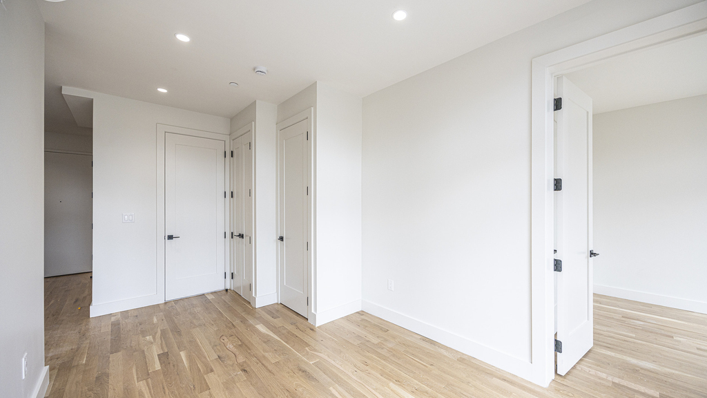 899 Fulton St - Photo 8