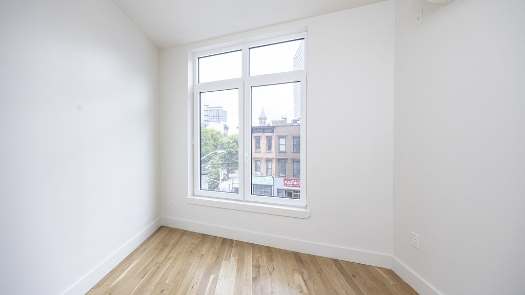 899 Fulton St - Photo 10