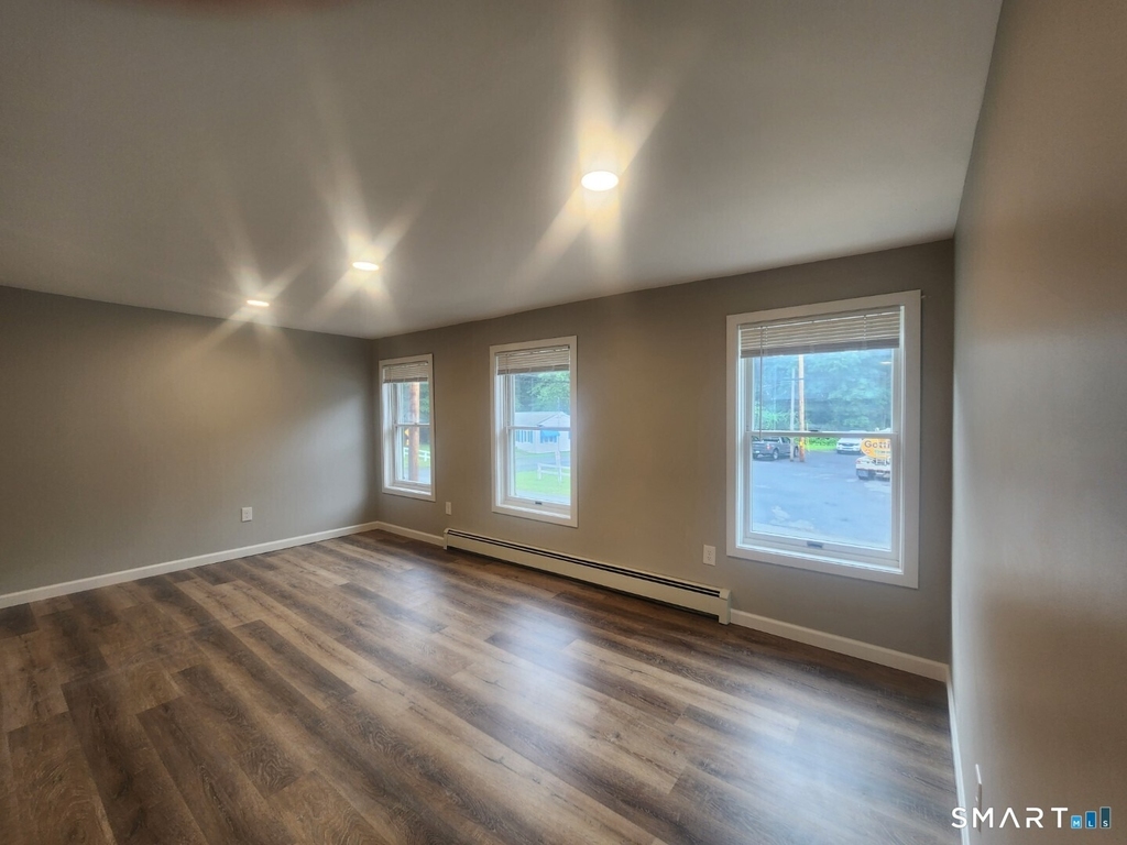 226 West Main Street - Photo 4