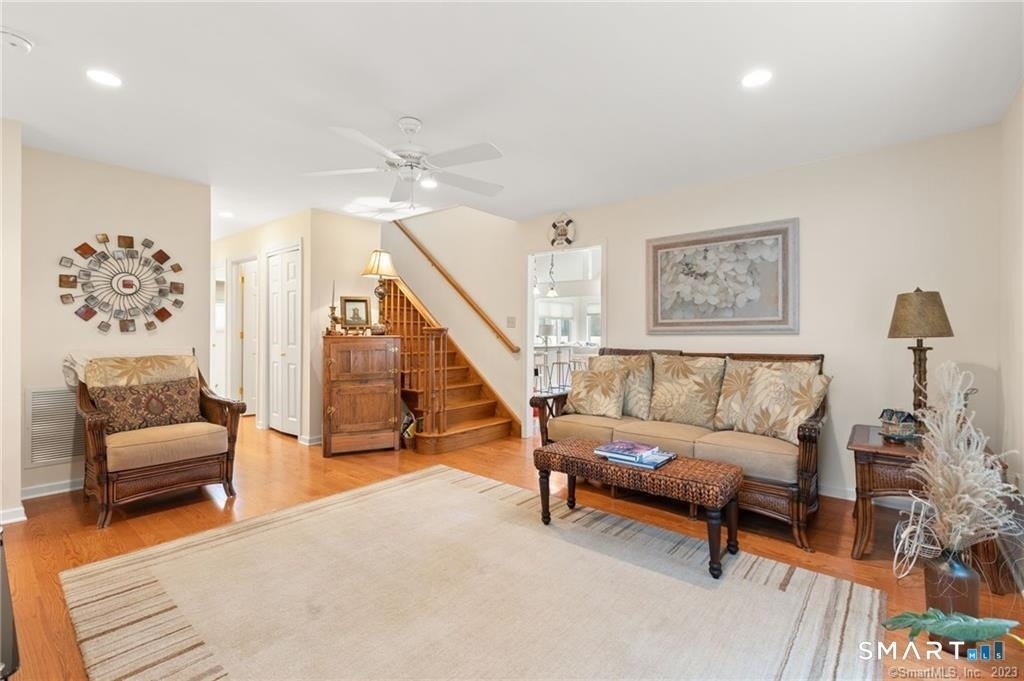 4 Eastview Road - Photo 10