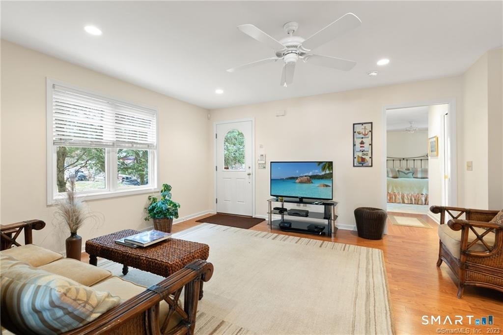 4 Eastview Road - Photo 9