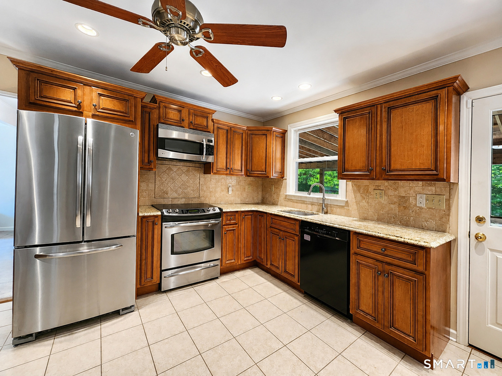 6 Nottingham Drive - Photo 1