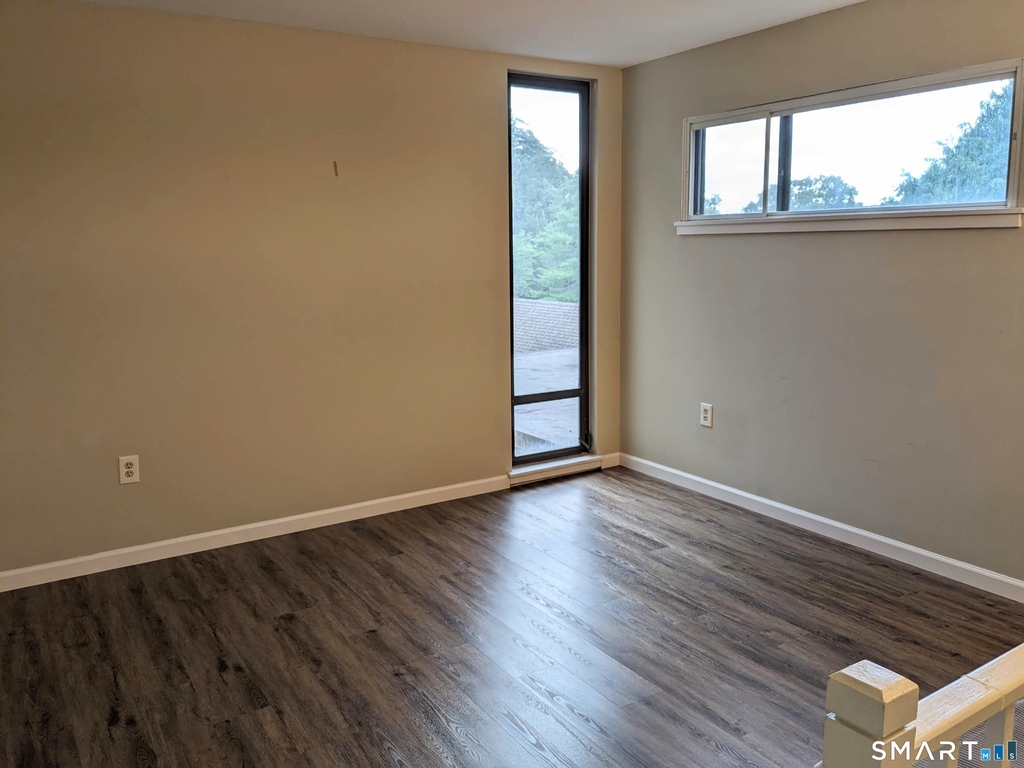 44 Great Meadow Lane - Photo 16