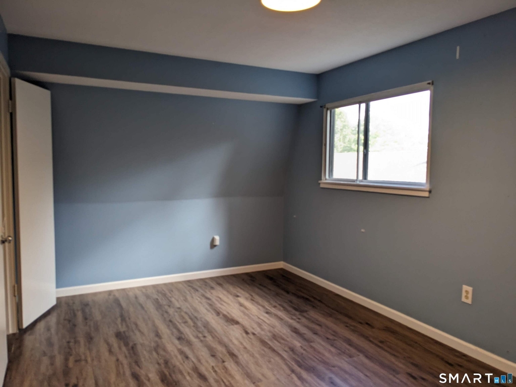 44 Great Meadow Lane - Photo 9