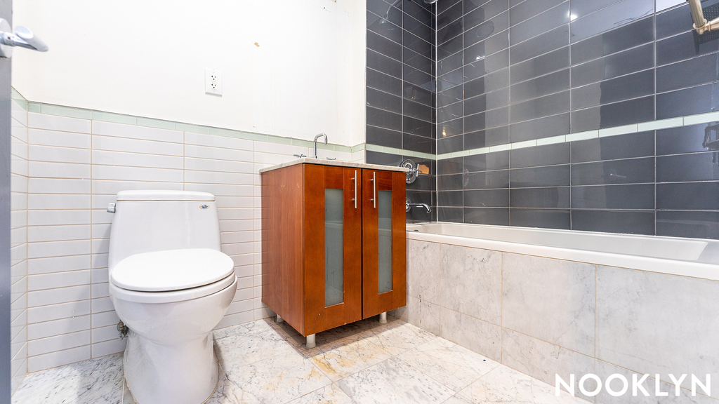 756 Myrtle Ave - Photo 11