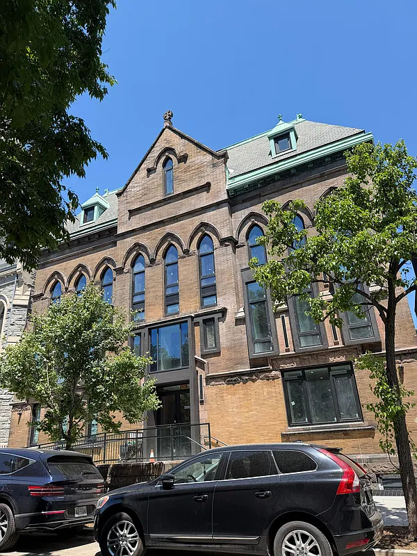 433 Sackett Street - Photo 8