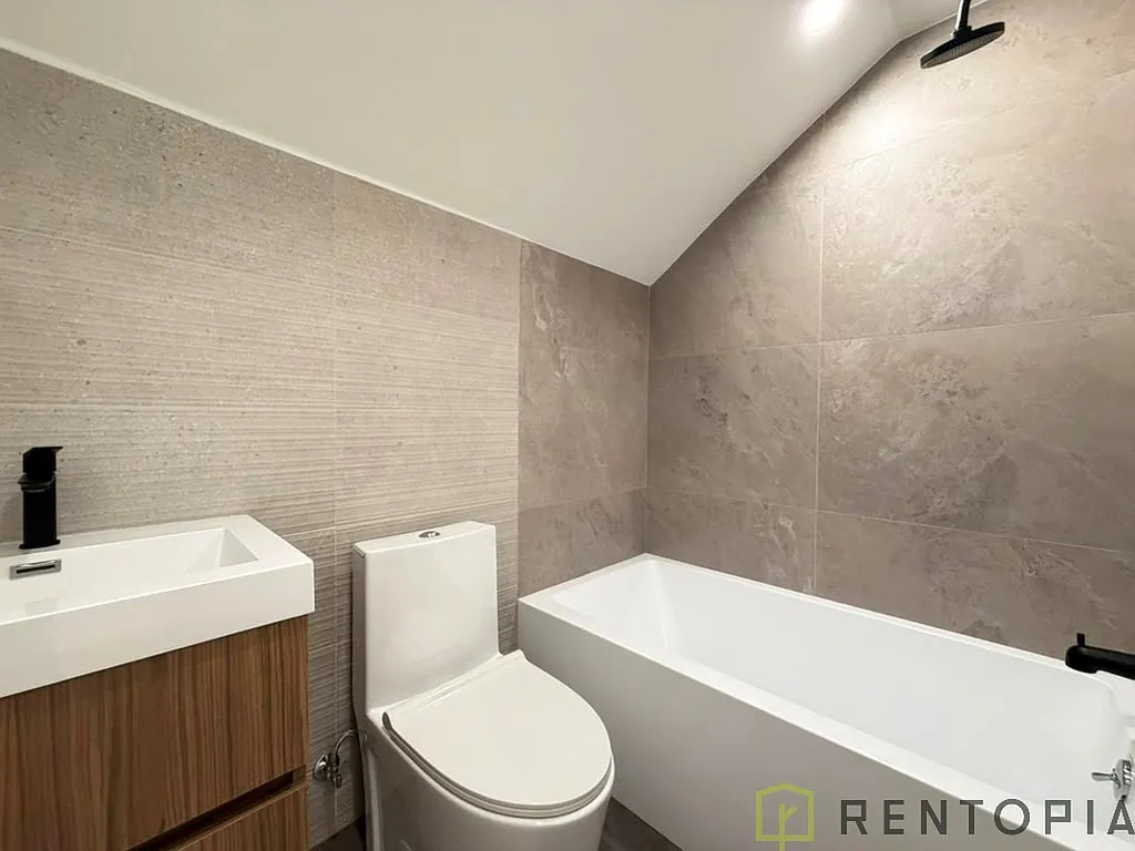 433 Sackett Street - Photo 5