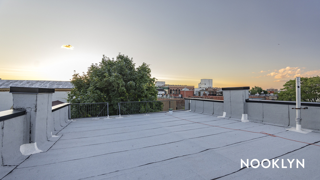 57 Grove St - Photo 4