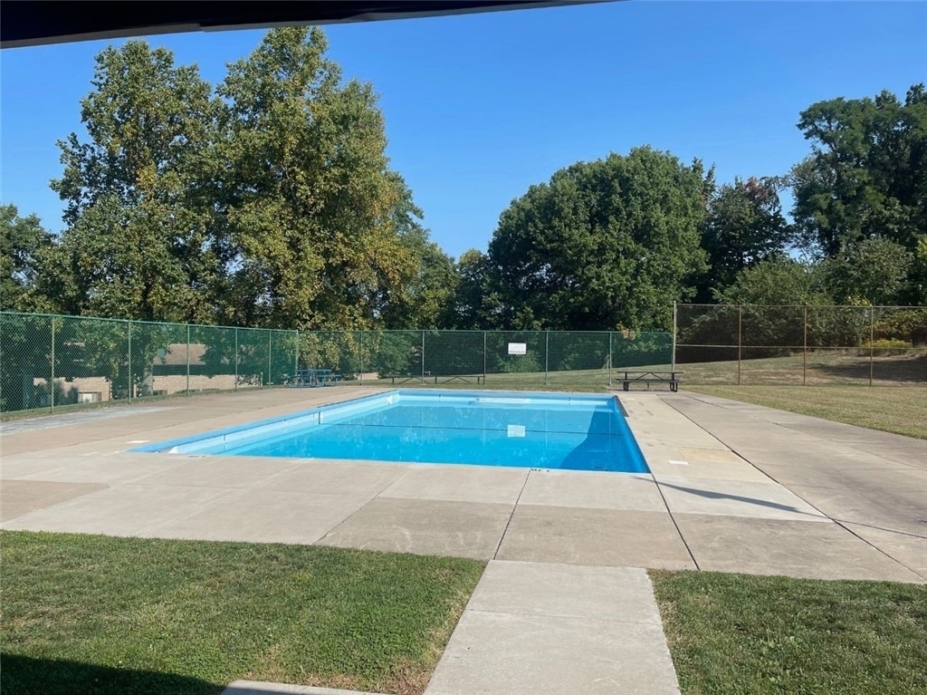 5082 Sanlin Dr - Photo 9