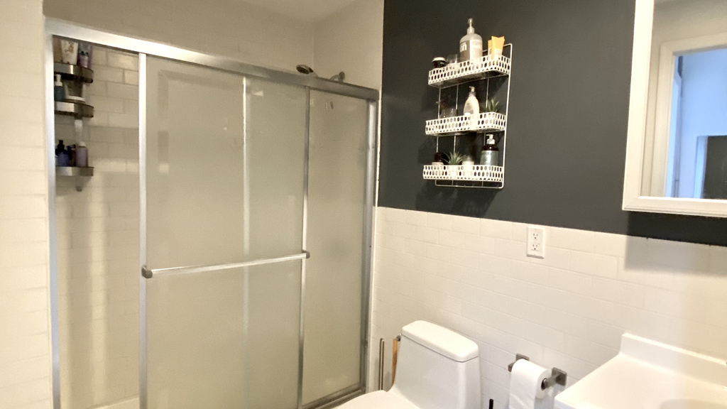 324 Melrose St - Photo 19