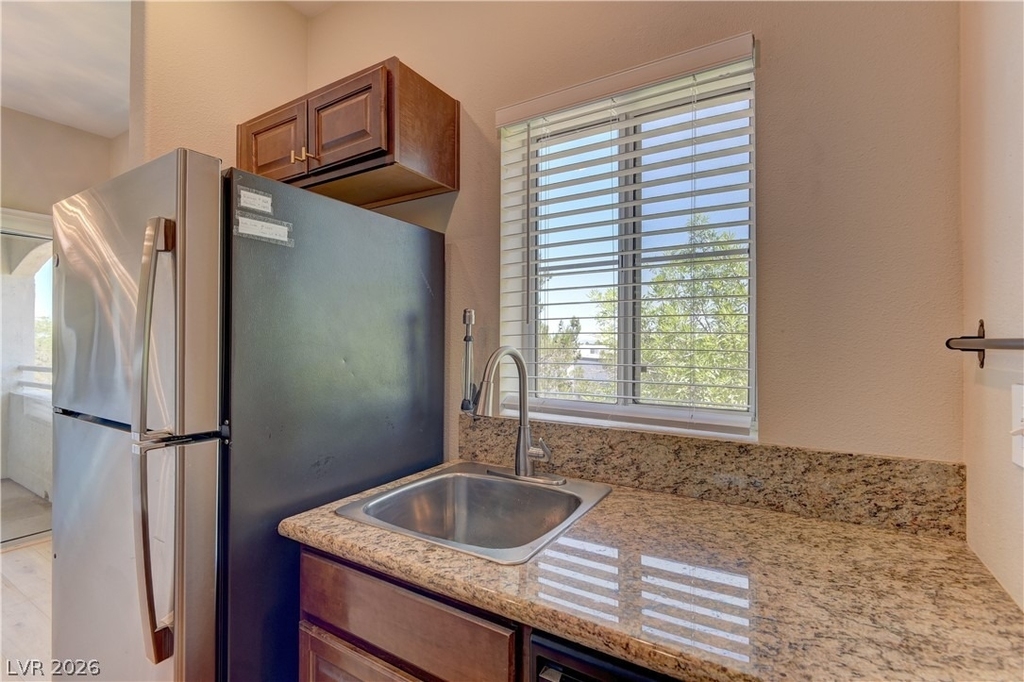 1310 Red Gable Lane - Photo 9