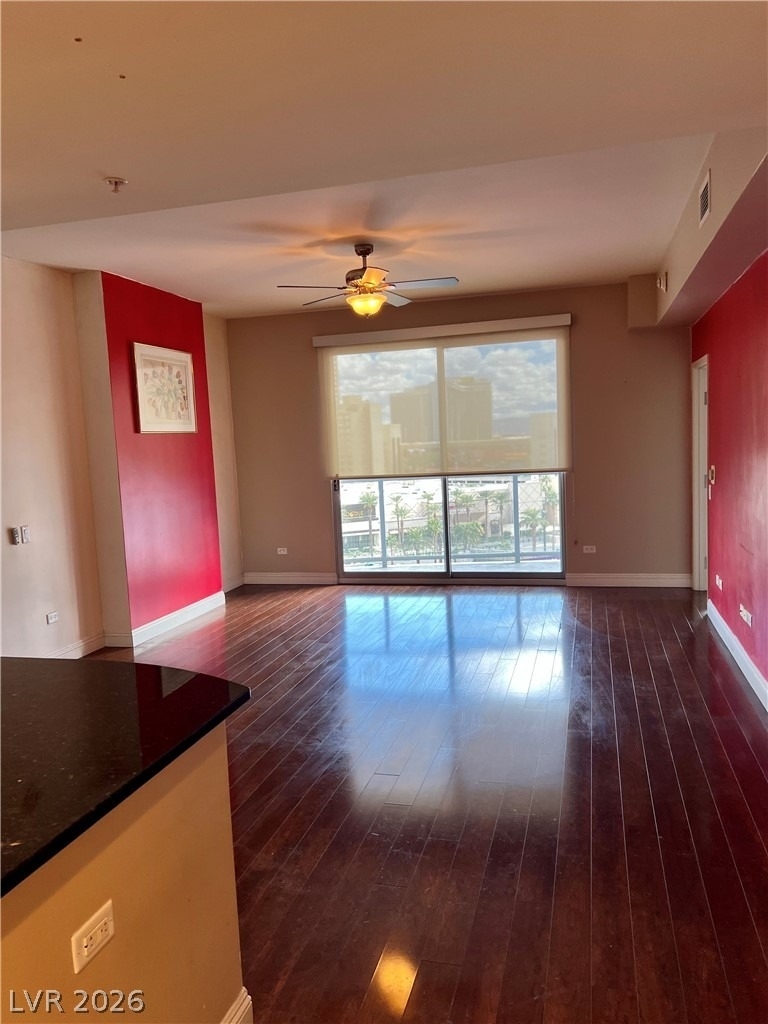 200 W Sahara Avenue - Photo 3
